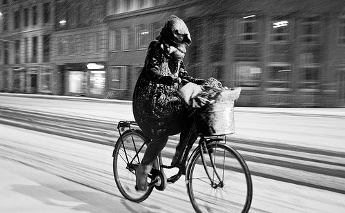 winter-cyclist-copenhagen